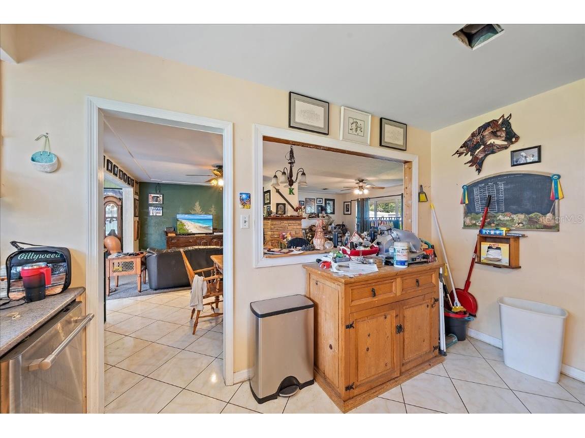 2340 Valencia Drive Sarasota FL 34239 A4665584 image14