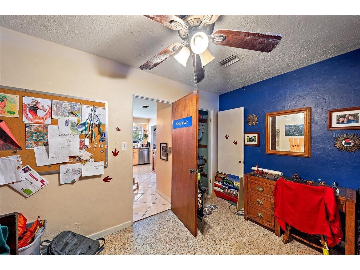 2340 Valencia Drive Sarasota FL 34239 A4665584 image21