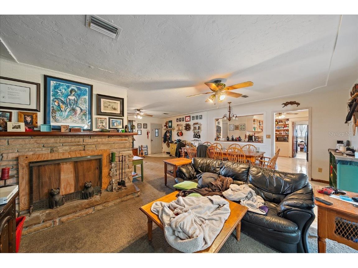 2340 Valencia Drive Sarasota FL 34239 A4665584 image6