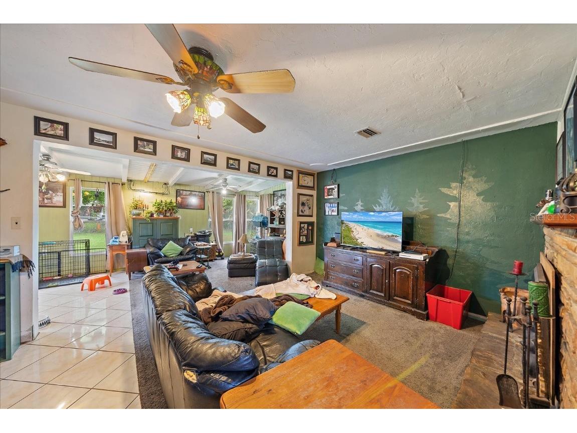 2340 Valencia Drive Sarasota FL 34239 A4665584 image8