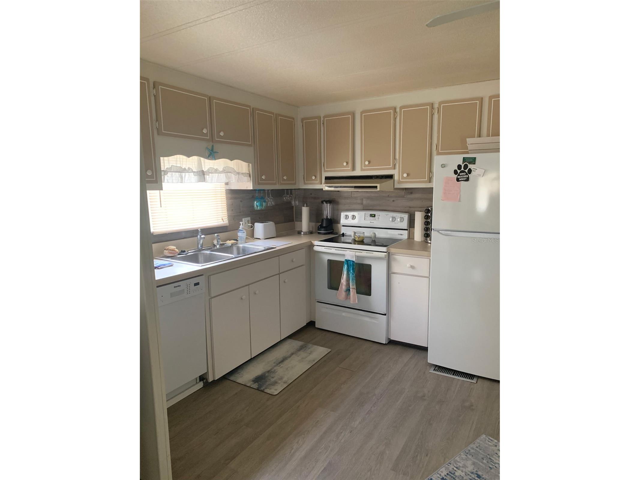 2341 Baron Drive Holiday FL 34690 W7885710 image2