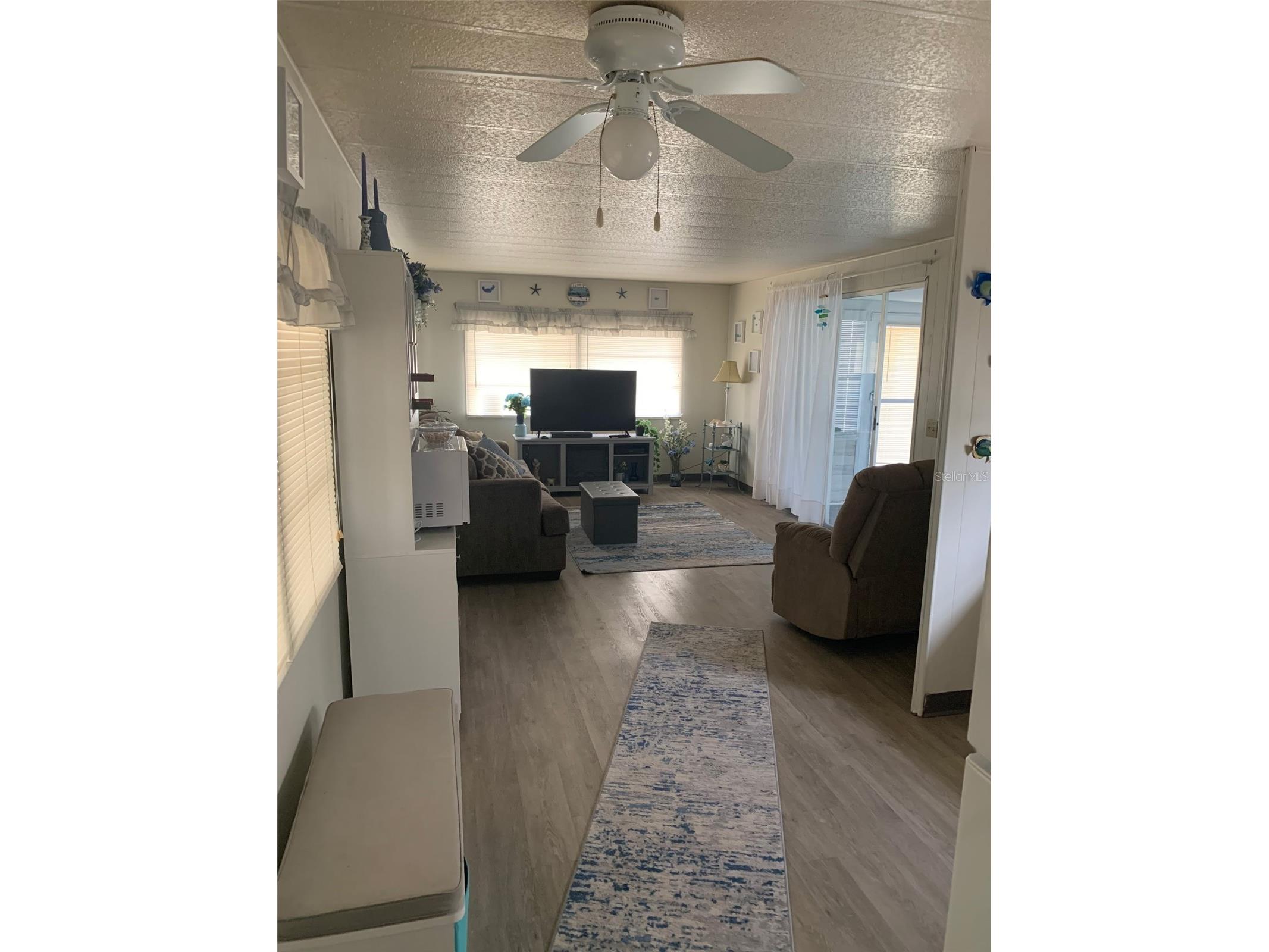 2341 Baron Drive Holiday FL 34690 W7885710 image3