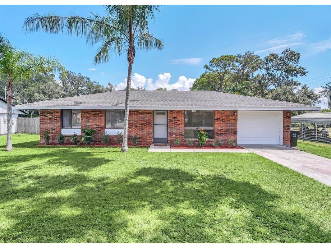 2341 Delrose Drive E Lakeland FL 33805 L4939222 image1