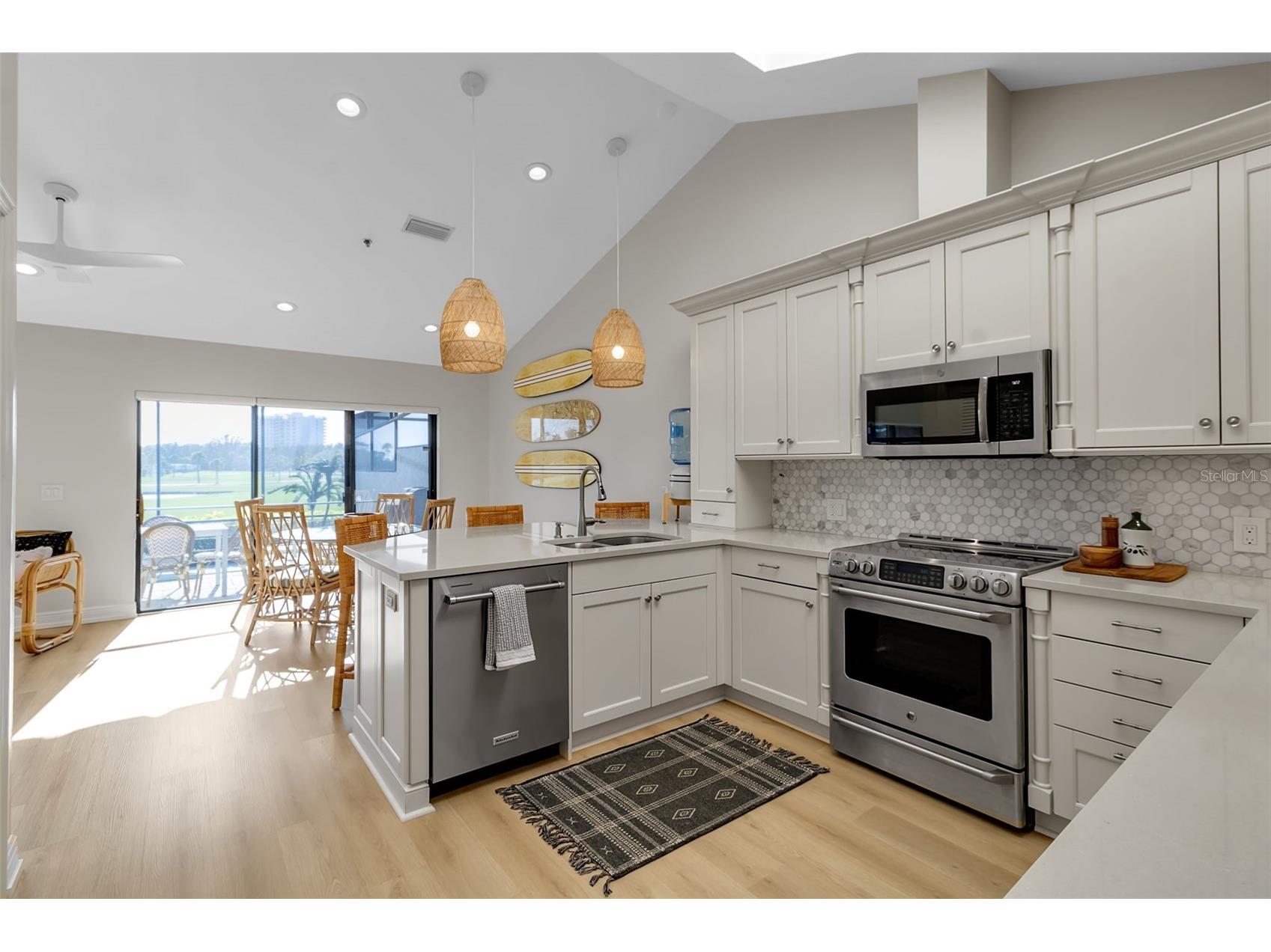 2341 Harbour Oaks Drive Longboat Key FL 34228 A4688219 image11