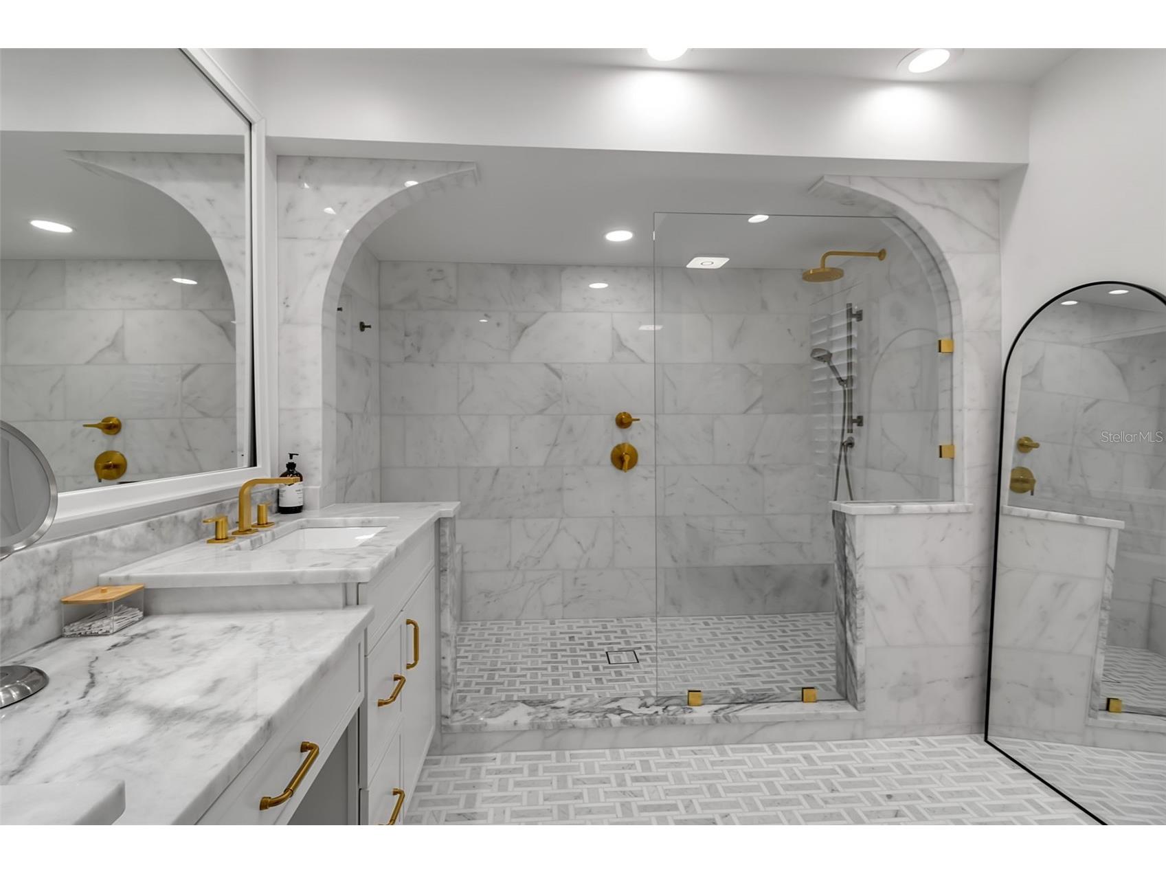 2341 Harbour Oaks Drive Longboat Key FL 34228 A4688219 image21