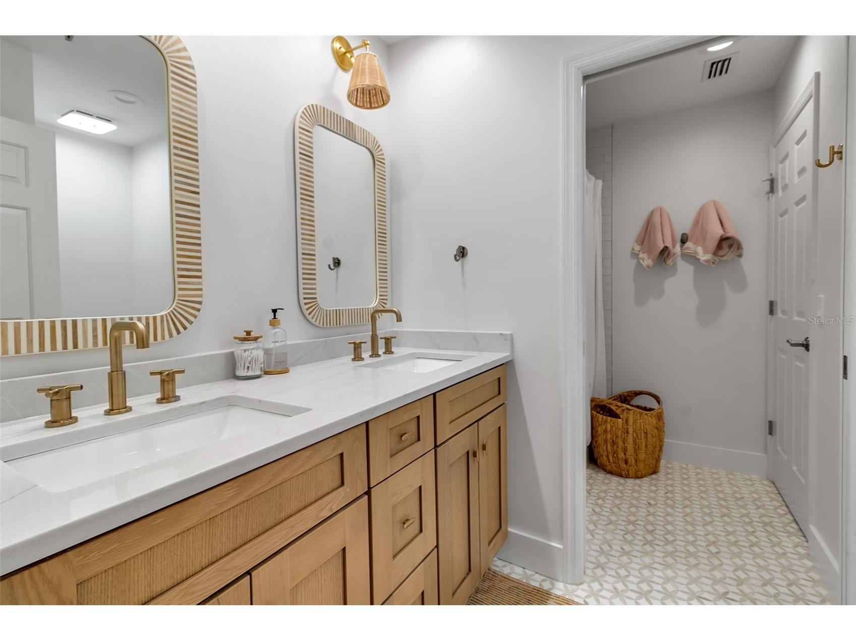 2341 Harbour Oaks Drive Longboat Key FL 34228 A4688219 image24