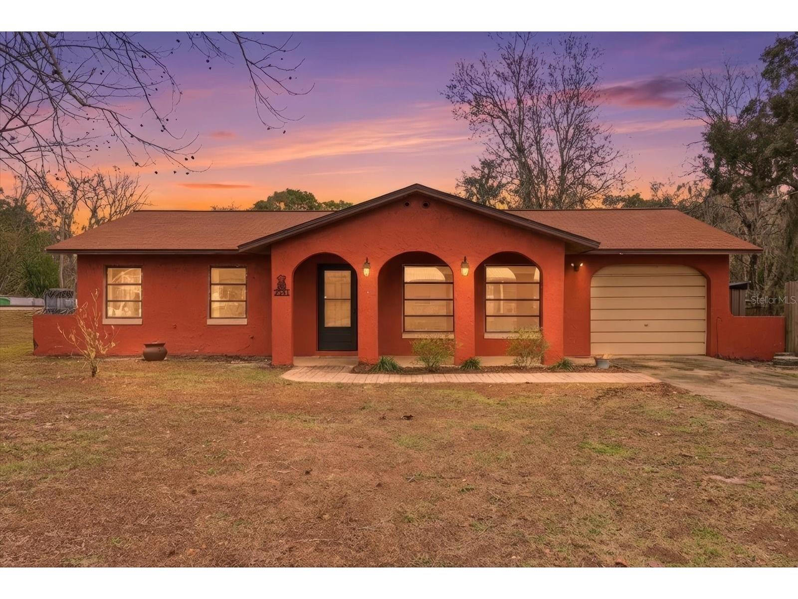 2341 S Whitier Point Homosassa FL 34448 W7883127 image1