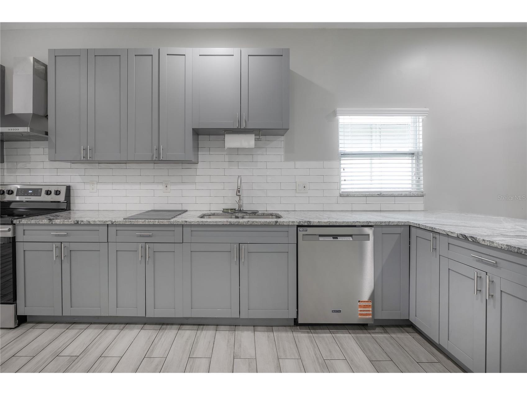 2341 W Chestnut Street Tampa FL 33607 TB8479880 image11