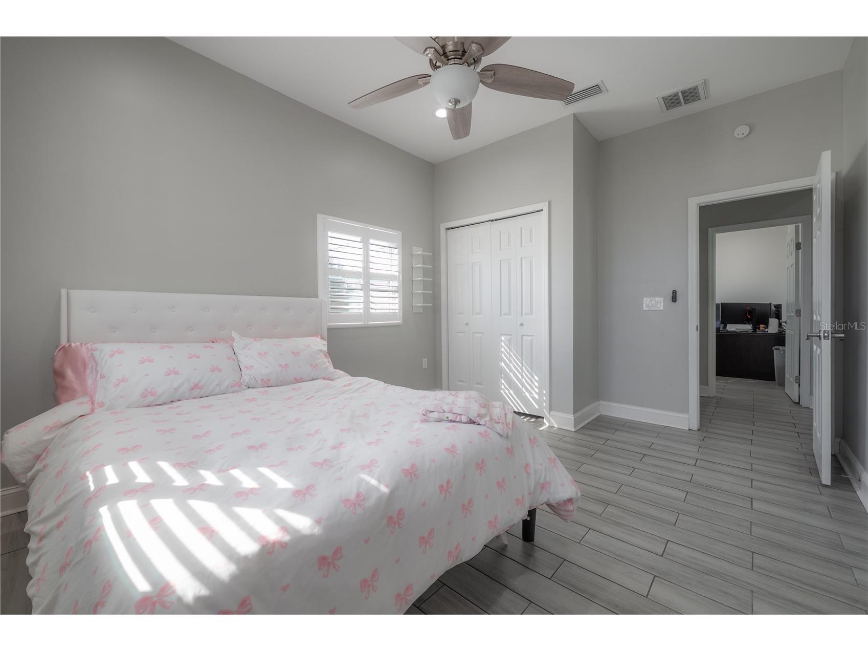 2341 W Chestnut Street Tampa FL 33607 TB8479880 image25