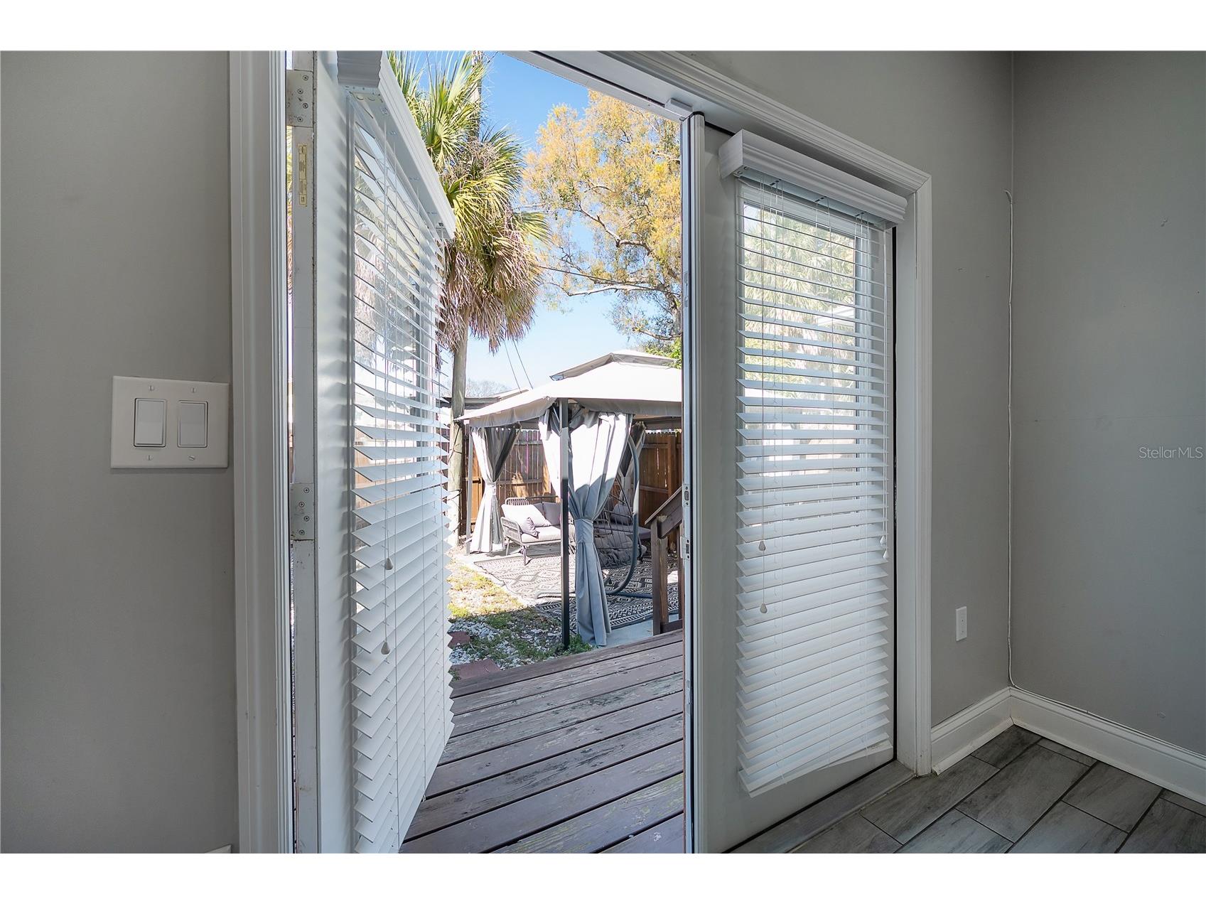 2341 W Chestnut Street Tampa FL 33607 TB8479880 image31