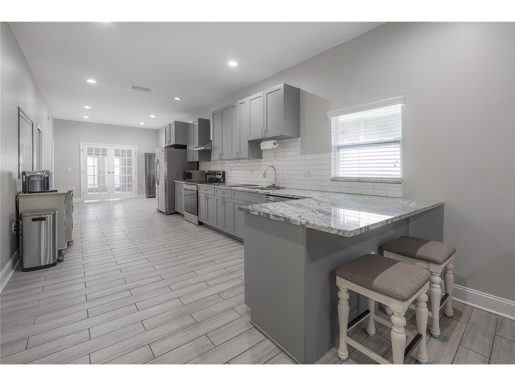 2341 W Chestnut Street Tampa FL 33607 TB8479880 image8