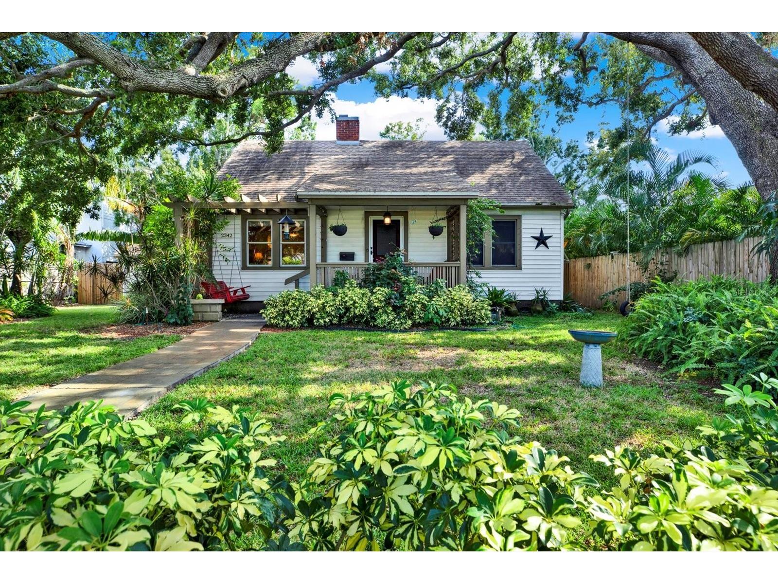 2342 8th Avenue N Saint Petersburg FL 33713 TB8408337 image1