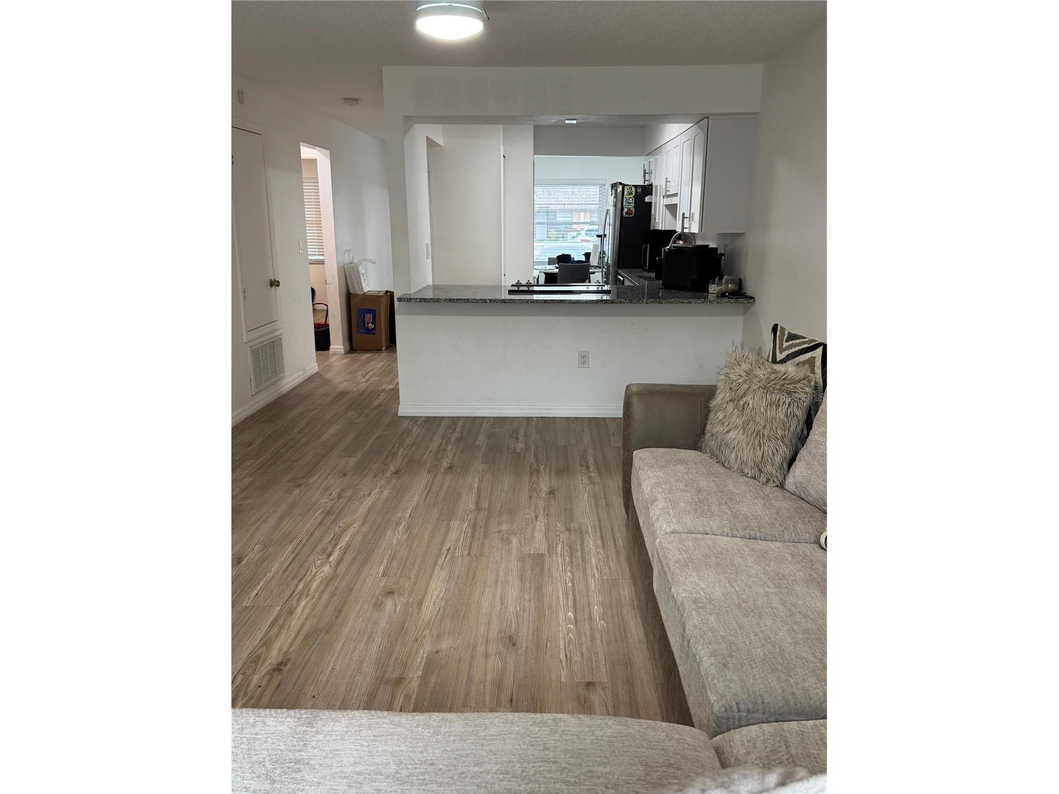 2342 Barbados Court Kissimmee FL 34741 S5145920 image3