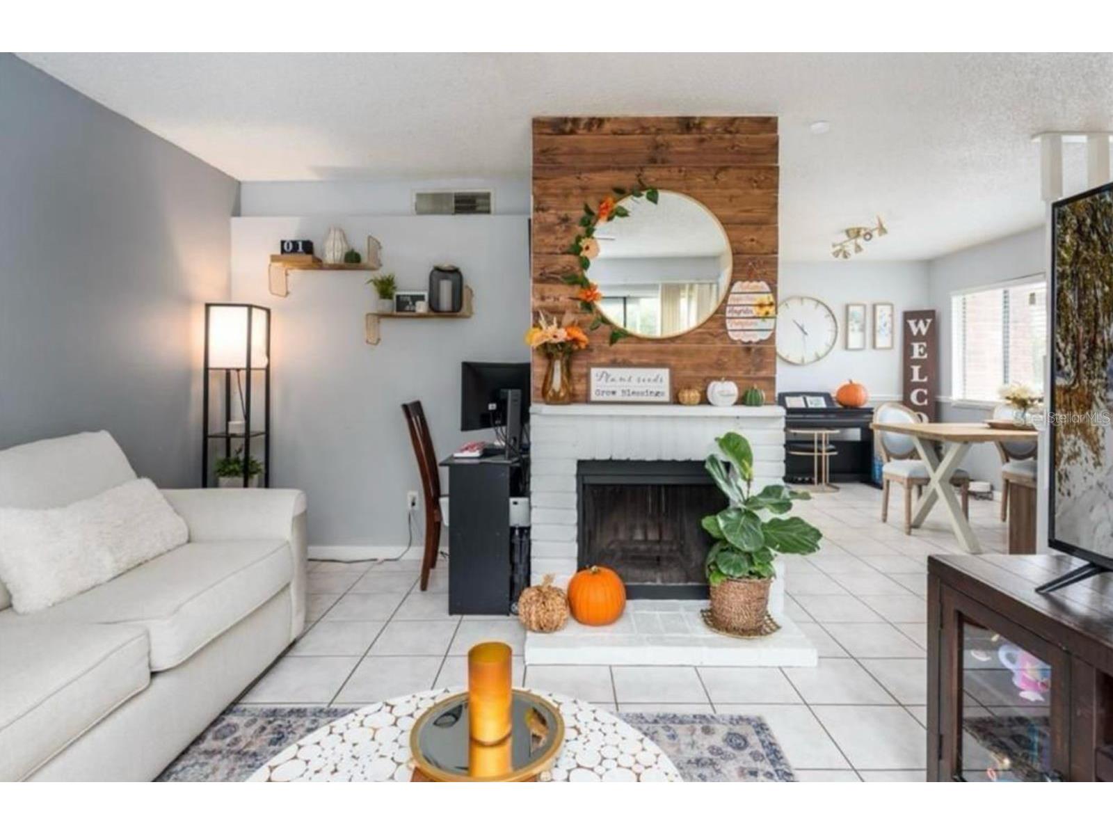 2342 Huntington Green Court #2 Orlando FL 32839 O6394343 image2