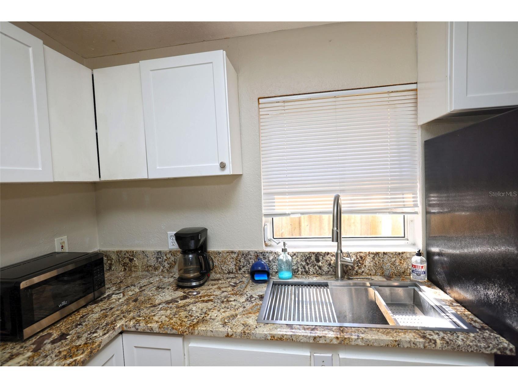 2342 Margaret Street Sarasota FL 34237 A4680575 image16