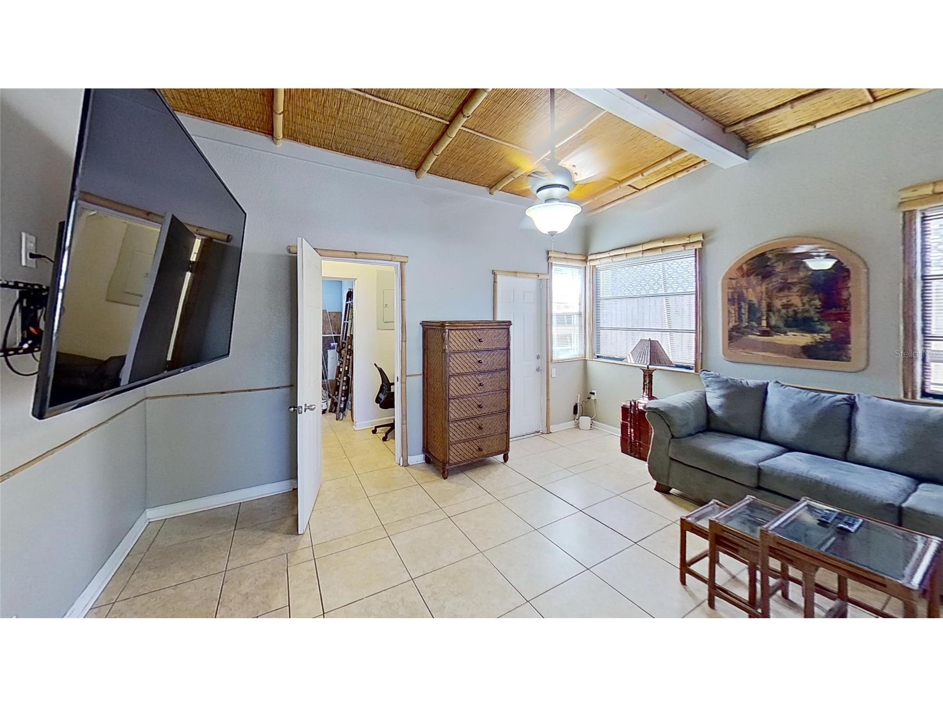 2342 Margaret Street Sarasota FL 34237 A4680575 image20