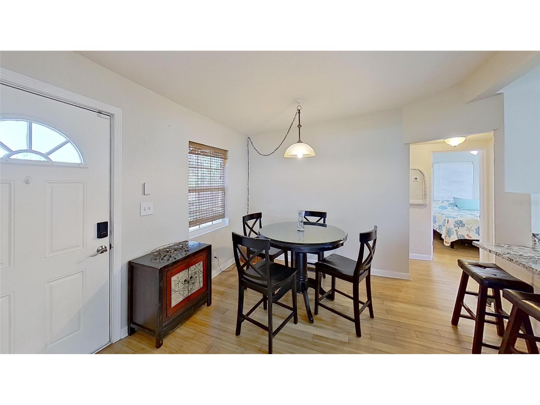 2342 Margaret Street Sarasota FL 34237 A4680575 image6