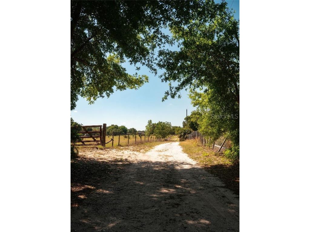 23423 Oak Lane Sorrento FL 32776 O6301041 image5