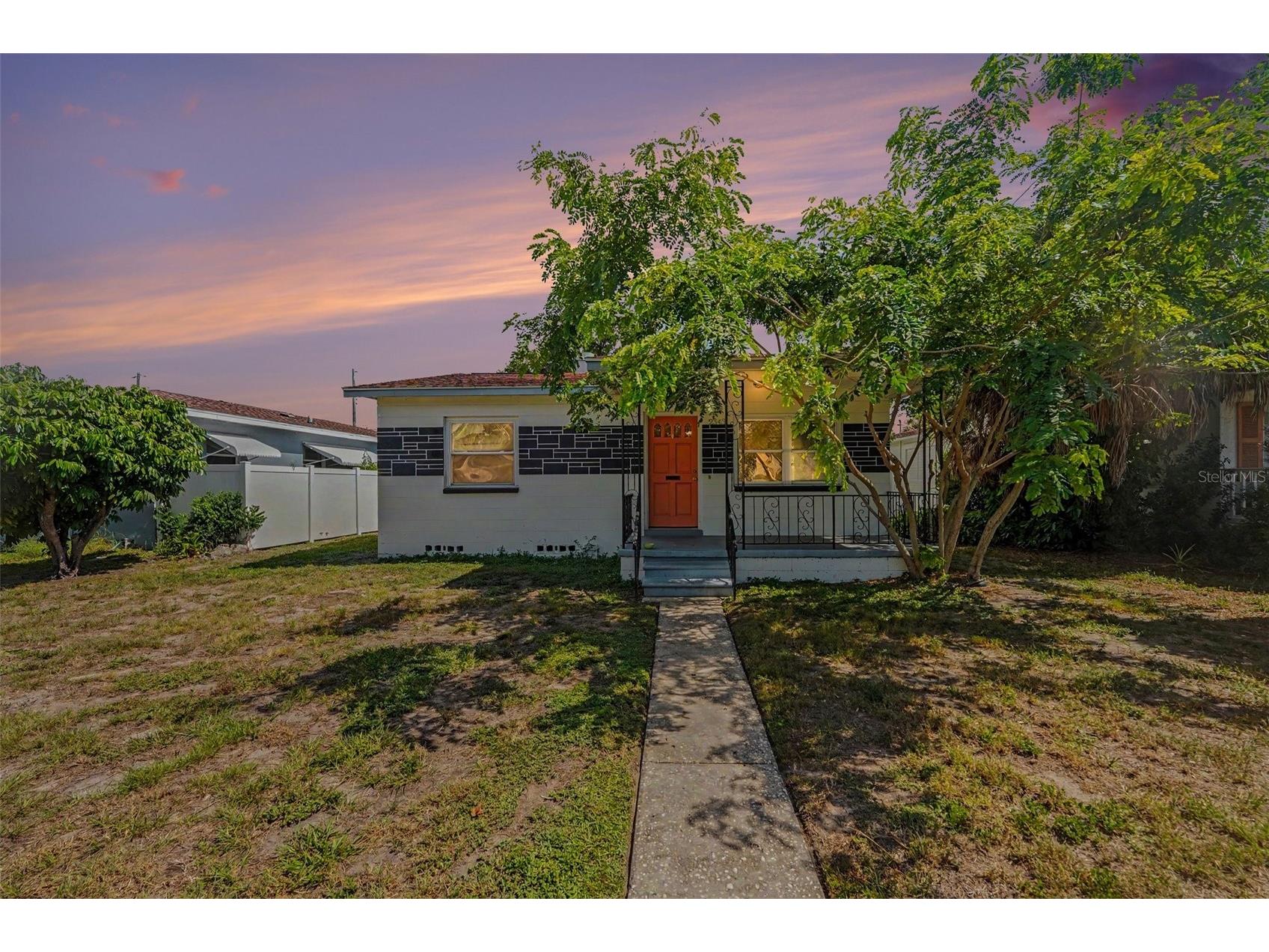 2343 36th Avenue N Saint Petersburg FL 33713 A4698979 image1