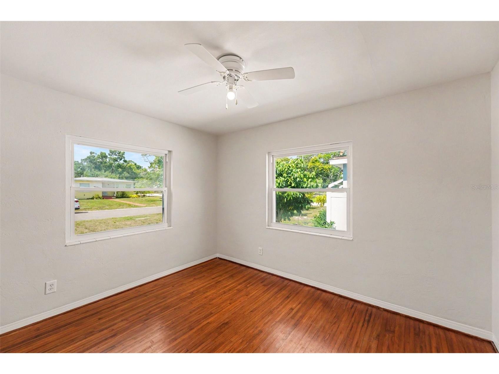 2343 36th Avenue N Saint Petersburg FL 33713 A4698979 image7