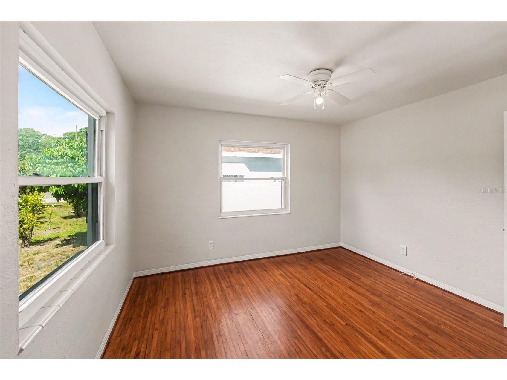 2343 36th Avenue N Saint Petersburg FL 33713 A4698979 image8