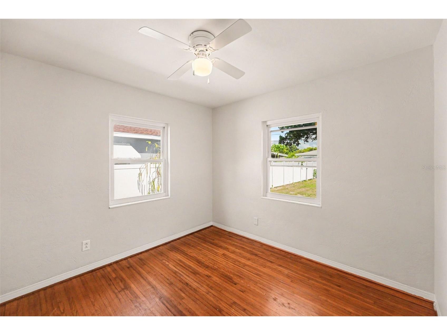 2343 36th Avenue N Saint Petersburg FL 33713 A4698979 image9