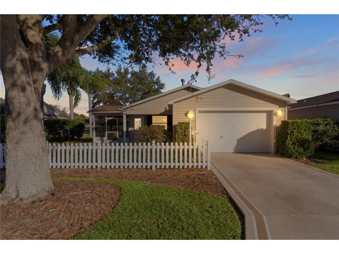 2343 Dillon Lane The Villages FL 32162 OM671734 image1