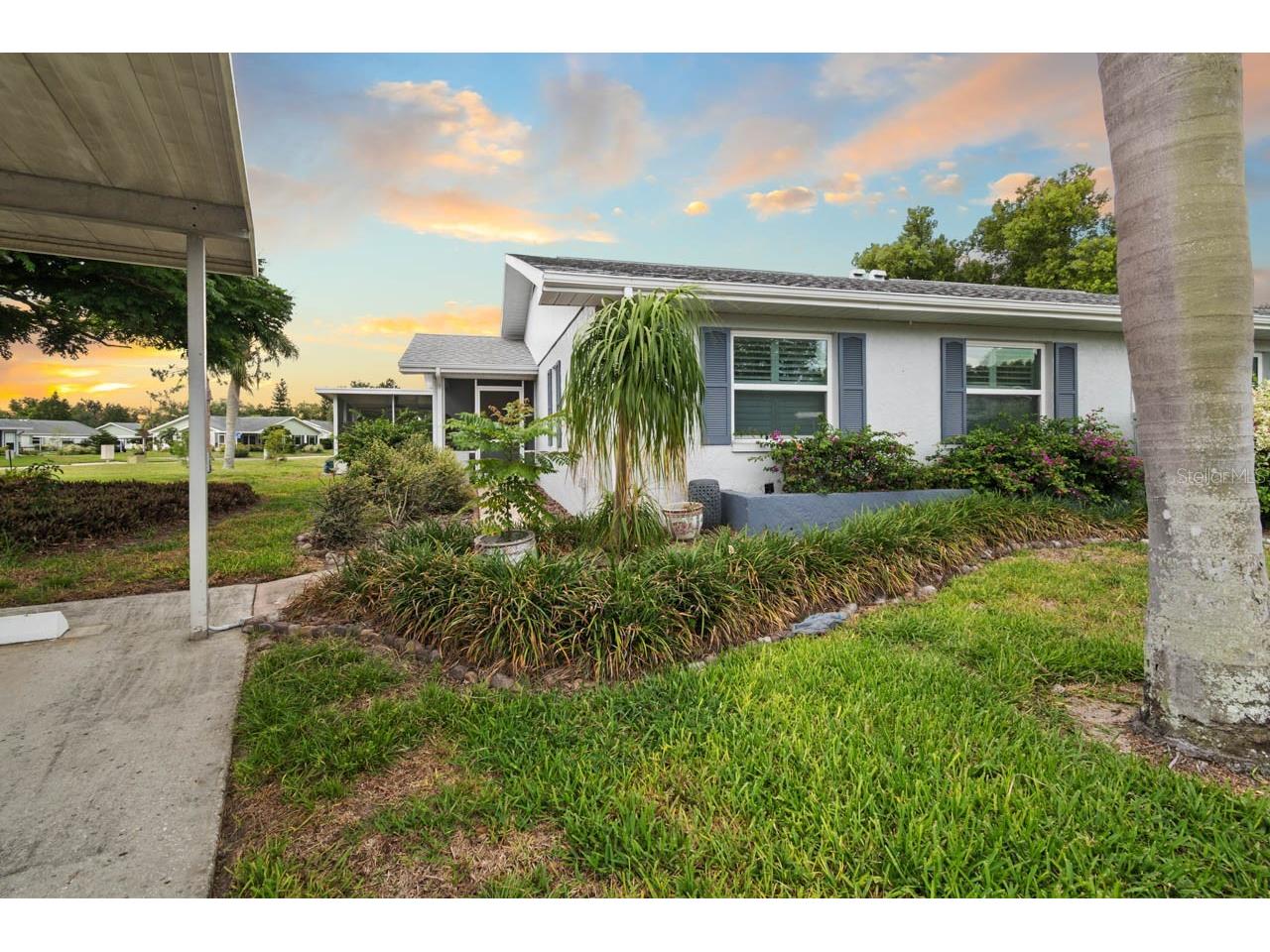 2343 Glenmore Circle Sun City Center FL 33573 TB8517695 image1