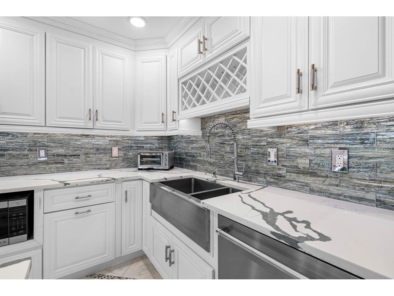 2343 Glenmore Circle Sun City Center FL 33573 TB8517695 image11