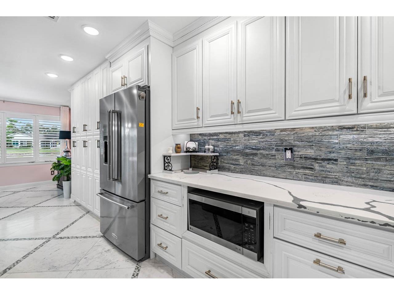 2343 Glenmore Circle Sun City Center FL 33573 TB8517695 image12