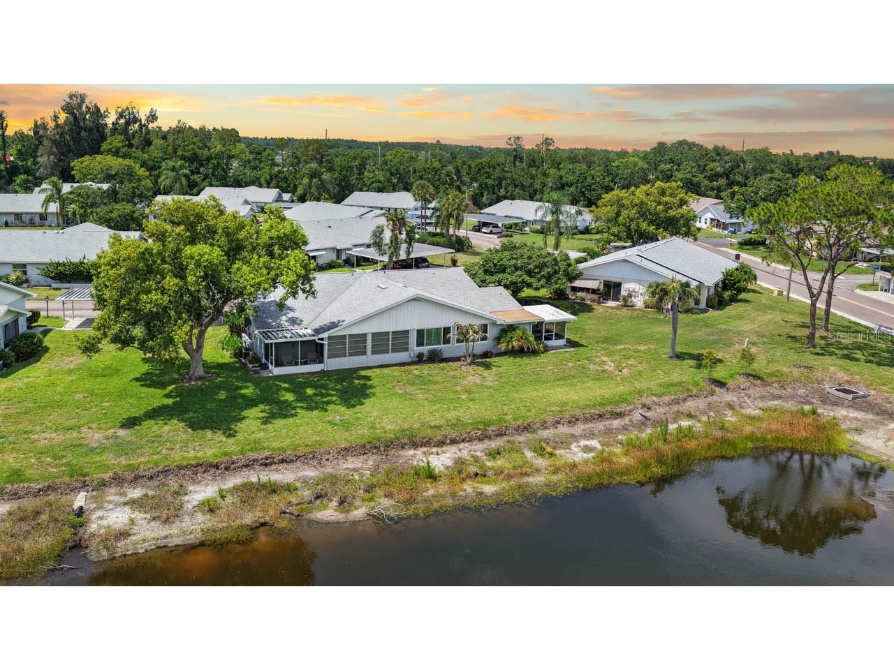 2343 Glenmore Circle Sun City Center FL 33573 TB8517695 image2