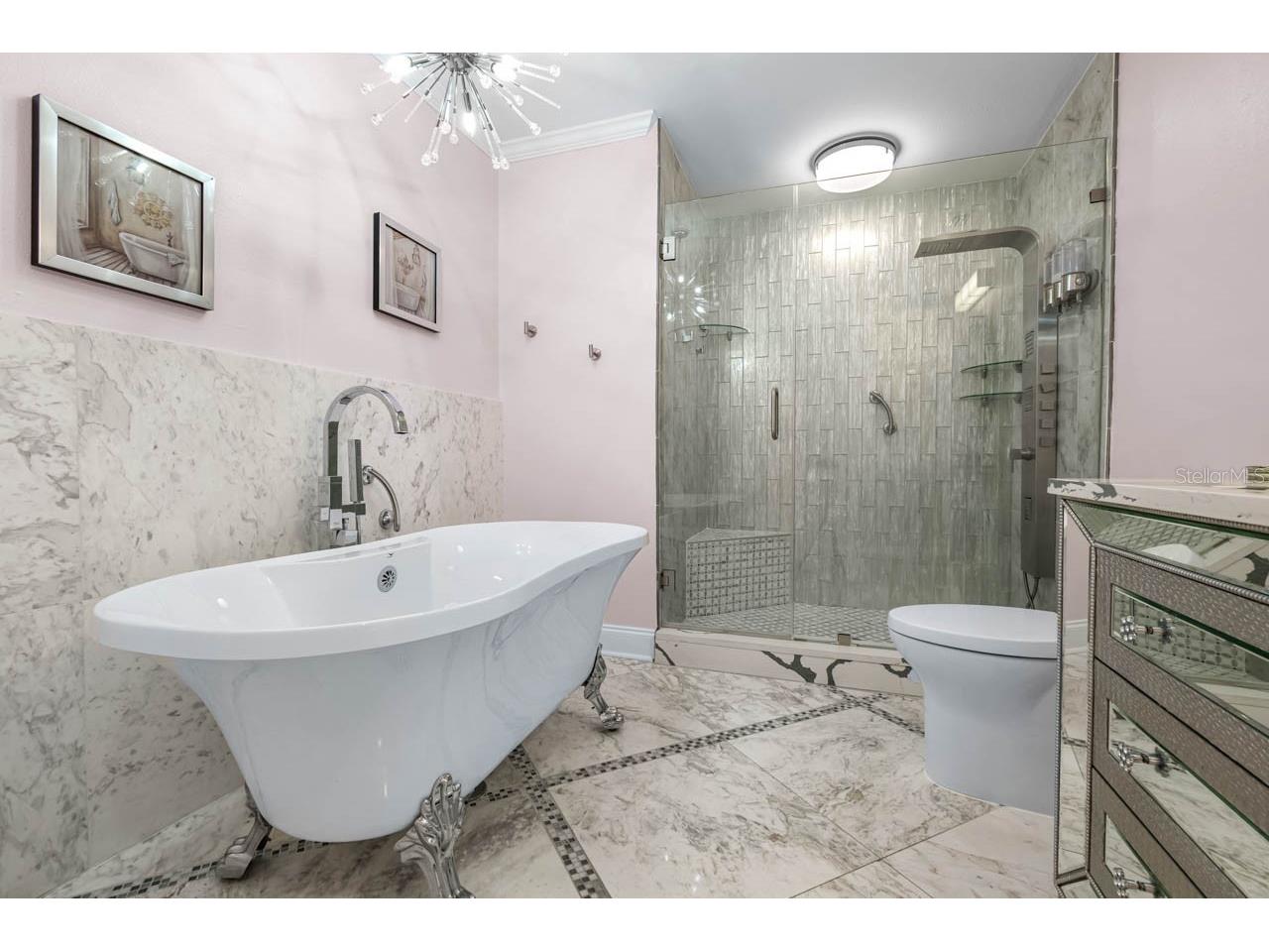 2343 Glenmore Circle Sun City Center FL 33573 TB8517695 image32