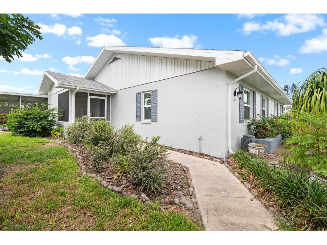 2343 Glenmore Circle Sun City Center FL 33573 TB8517695 image4