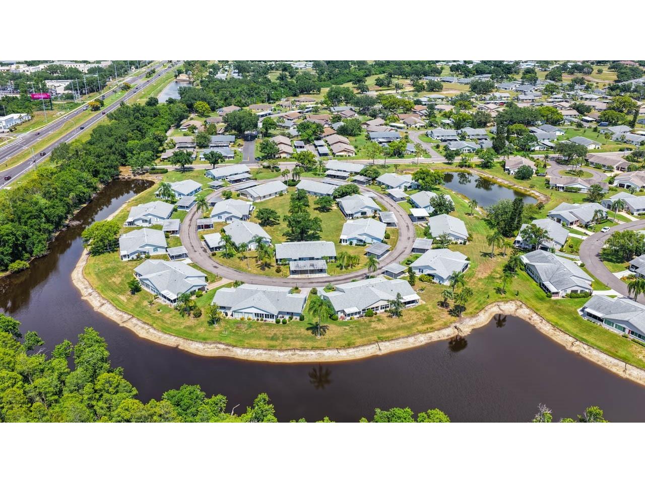 2343 Glenmore Circle Sun City Center FL 33573 TB8517695 image55