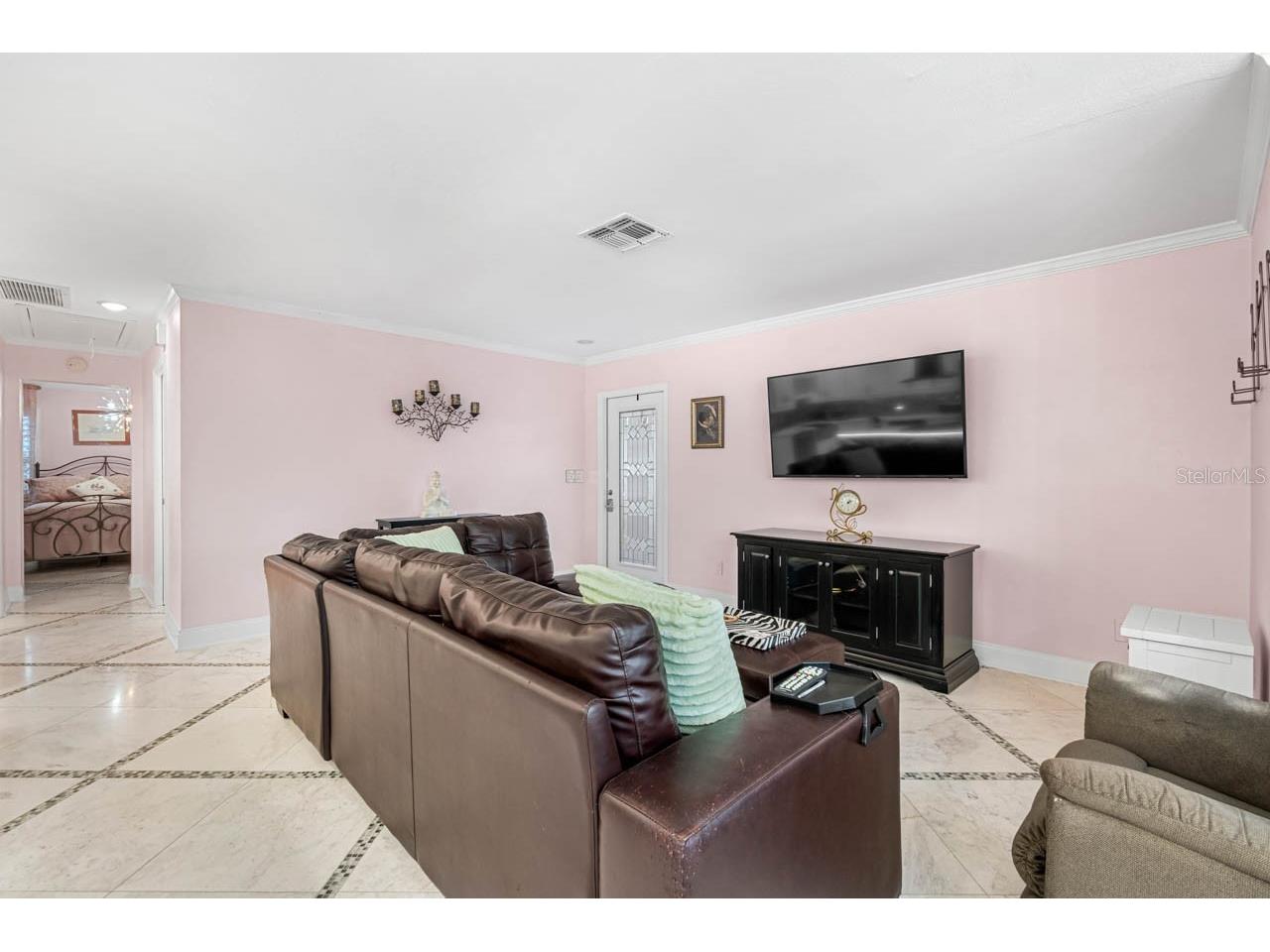 2343 Glenmore Circle Sun City Center FL 33573 TB8517695 image8