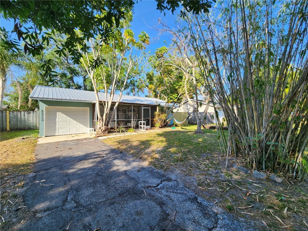 2343 Loma Linda Street Sarasota FL 34239 A4565756 image1