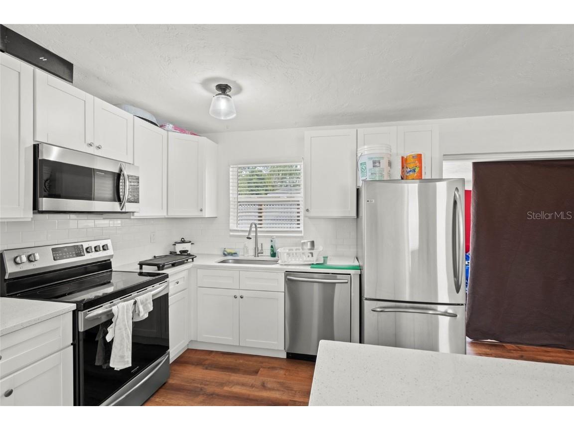 2343 Prospect Street Sarasota FL 34239 A4666451 image8