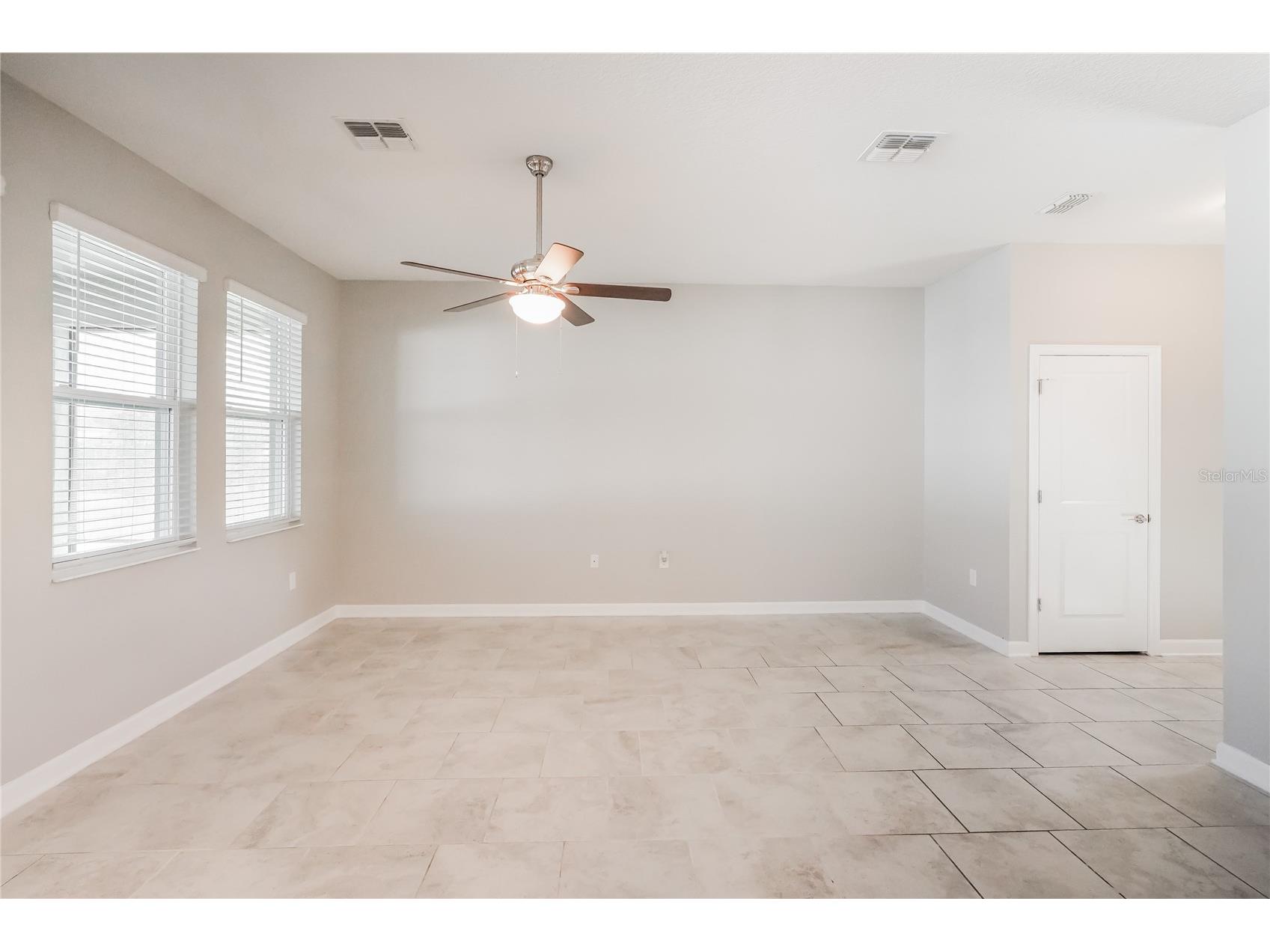 2344 Crescent Moon Street Kissimmee FL 34746 C7528790 image3