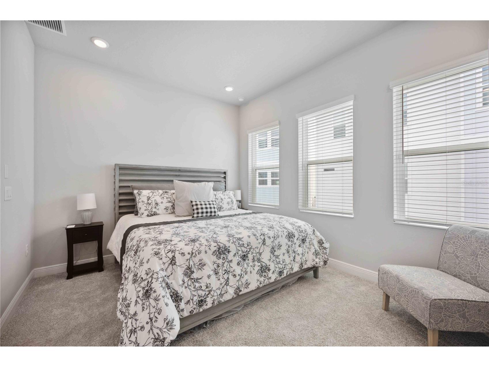 2344 Lindstrom Street Sarasota FL 34237 A4673245 image30