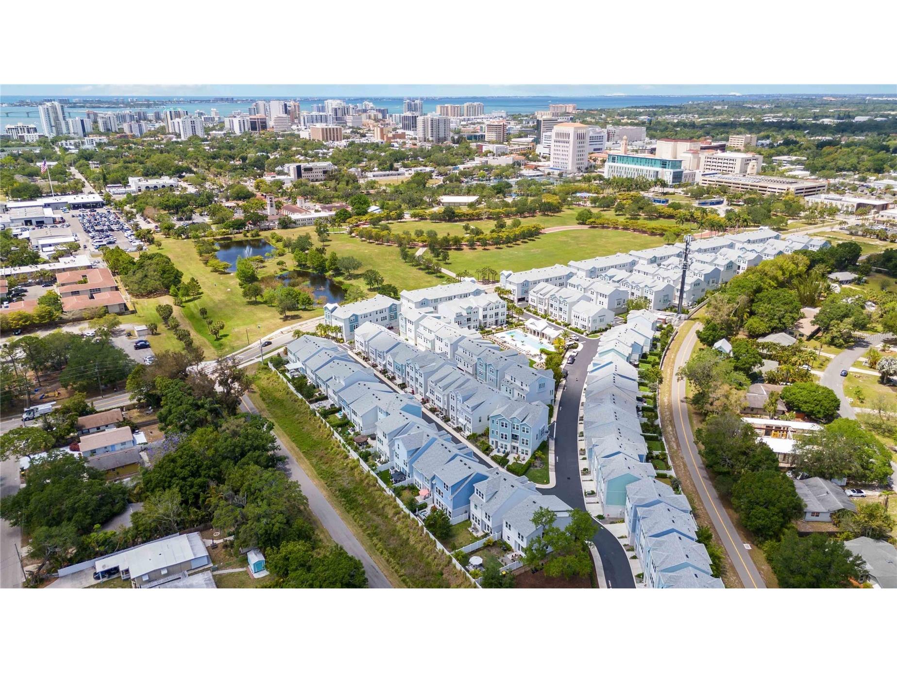 2344 Lindstrom Street Sarasota FL 34237 A4673245 image46