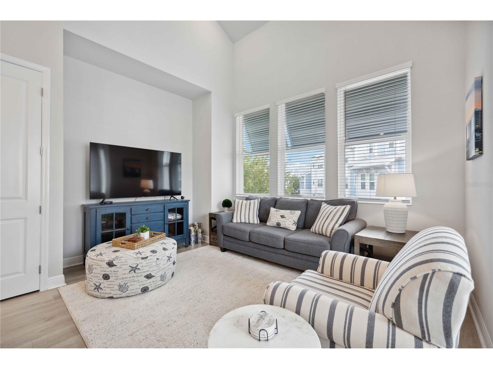 2344 Lindstrom Street Sarasota FL 34237 A4673245 image5