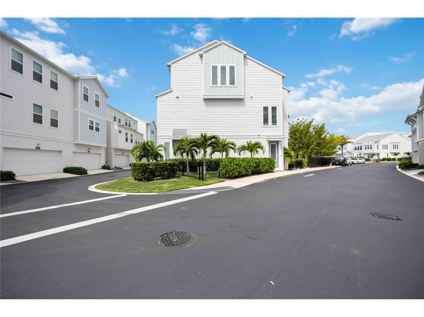 2344 Lindstrom Street Sarasota FL 34237 A4673245 image8