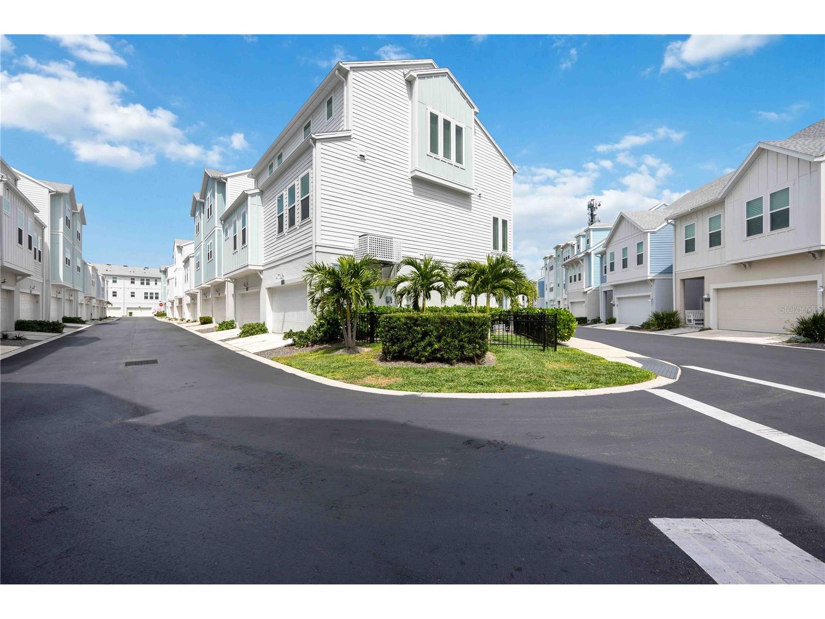 2344 Lindstrom Street Sarasota FL 34237 A4673245 image9