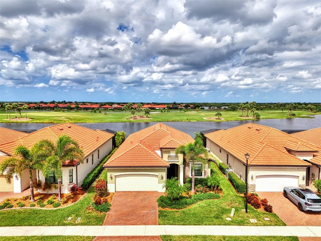 23443 Waverly Circle Venice FL 34293 D6137916 image1