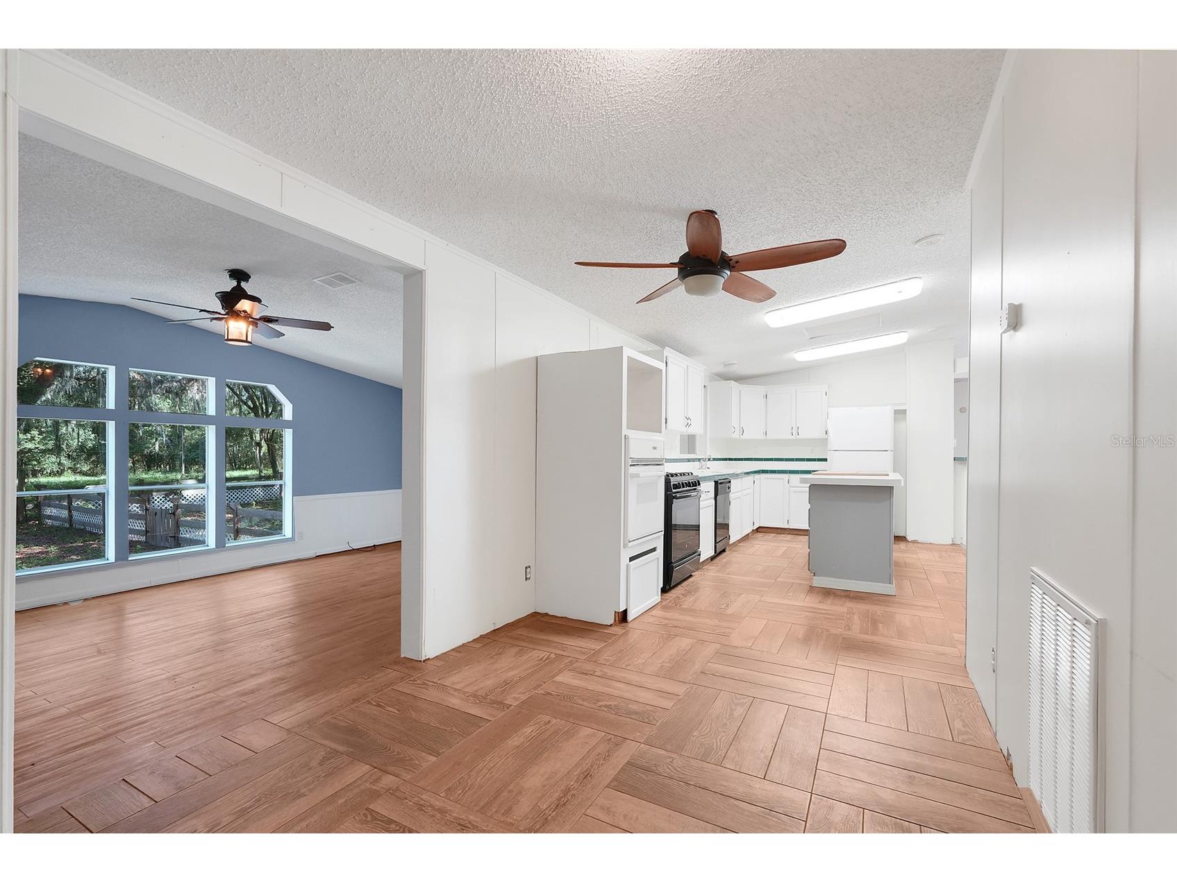 23449 Thomas Allen Road Howey In The Hills FL 34737 - LAKE GUAVE G5113157 image23
