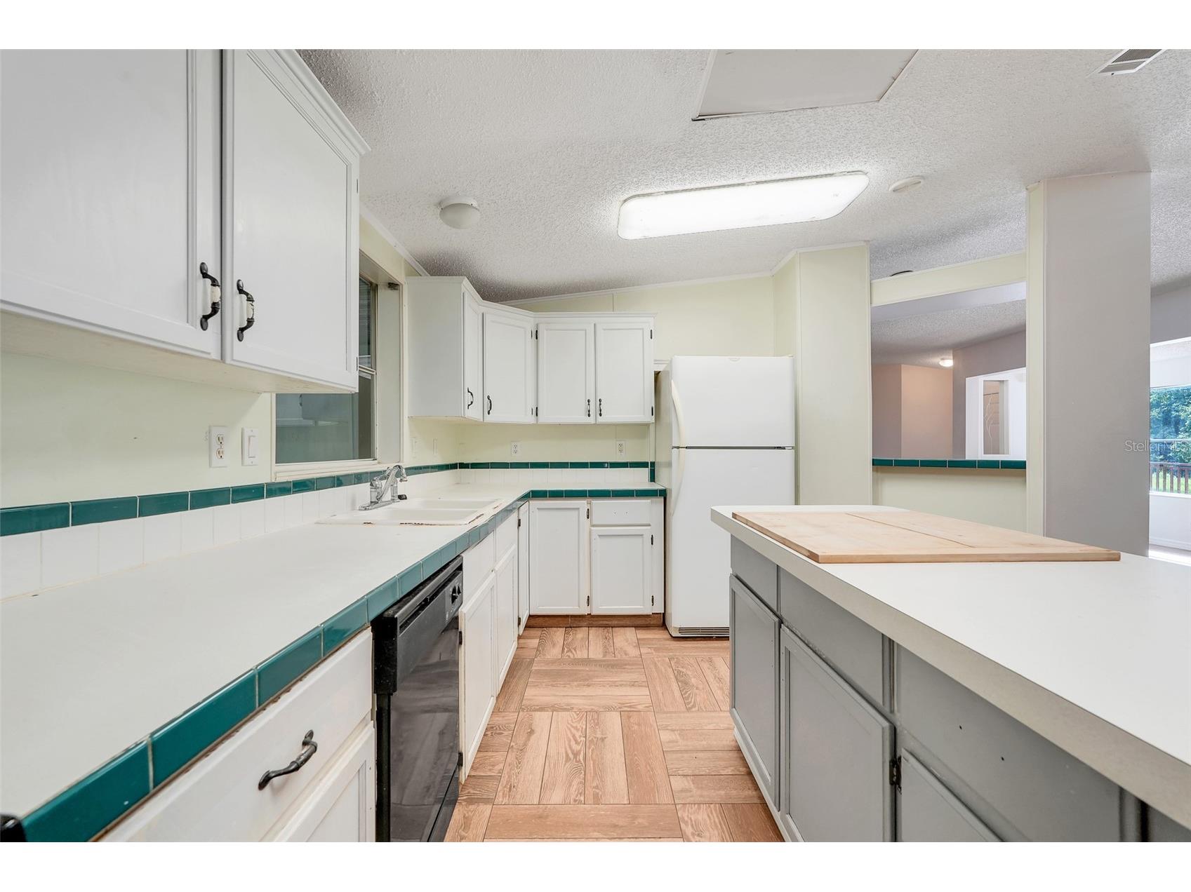 23449 Thomas Allen Road Howey In The Hills FL 34737 - LAKE GUAVE G5113157 image26