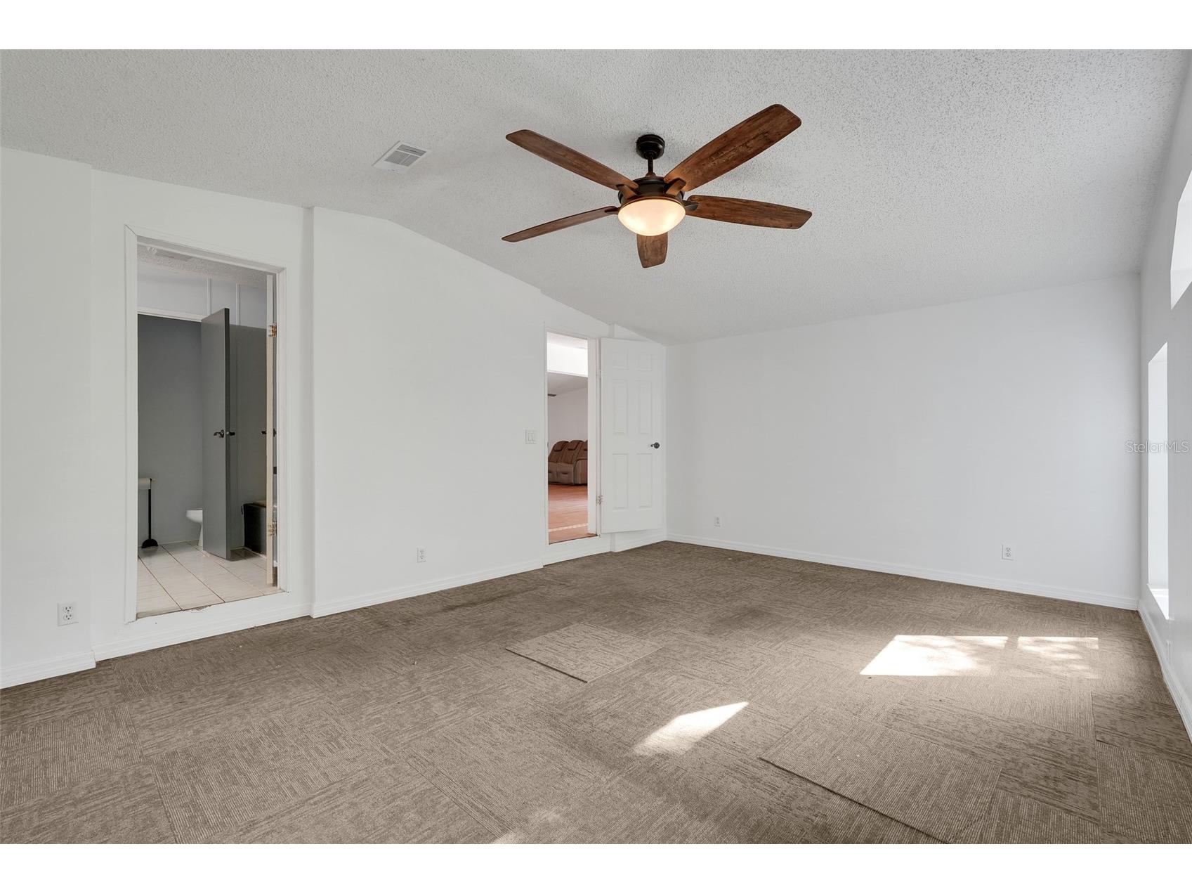 23449 Thomas Allen Road Howey In The Hills FL 34737 - LAKE GUAVE G5113157 image28