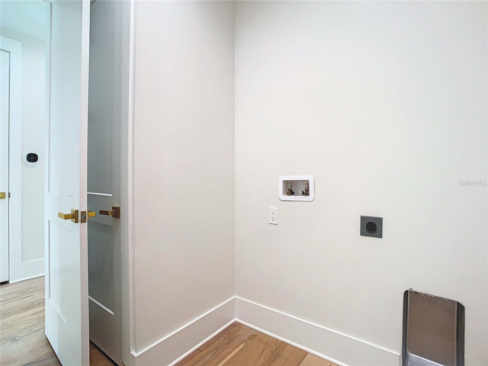 2345 Bahia Vista Street Sarasota FL 34239 A4672606 image13