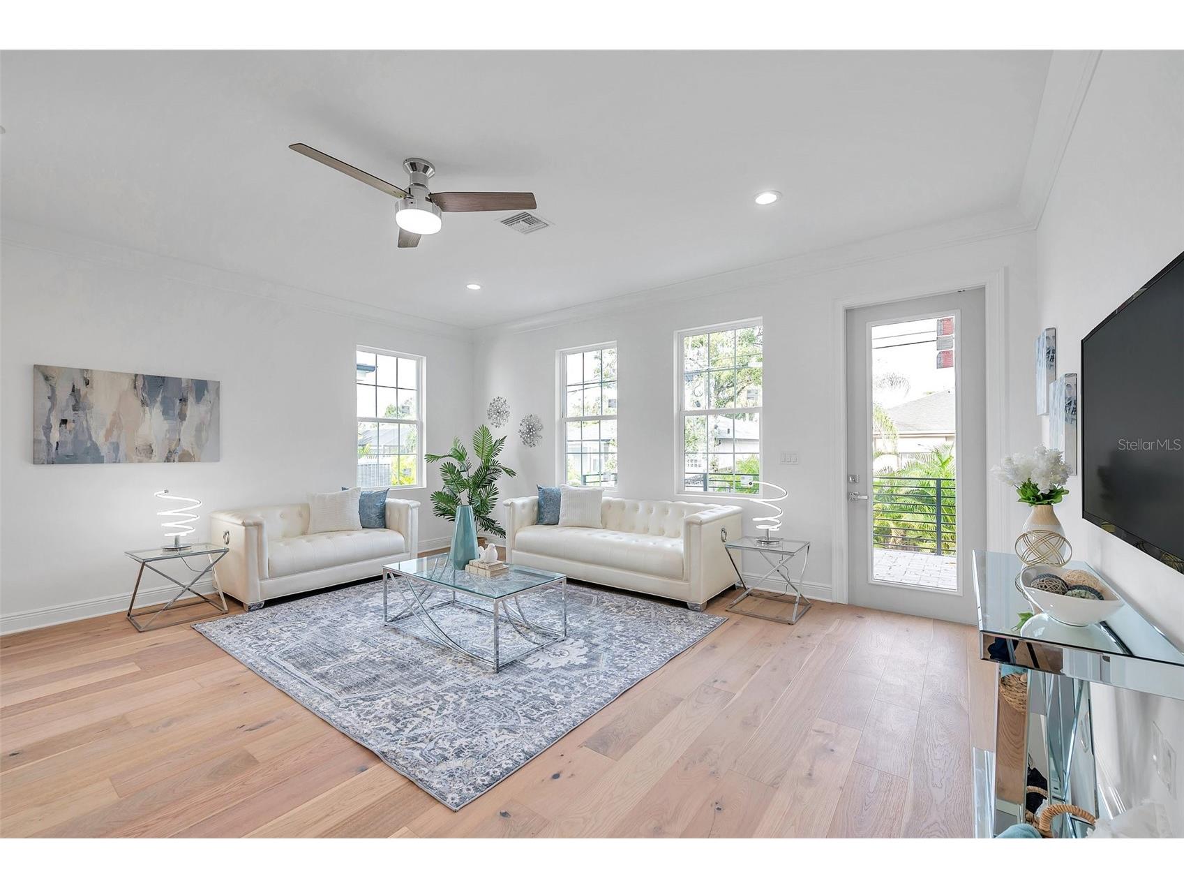 2345 Bahia Vista Street Sarasota FL 34239 A4672606 image16