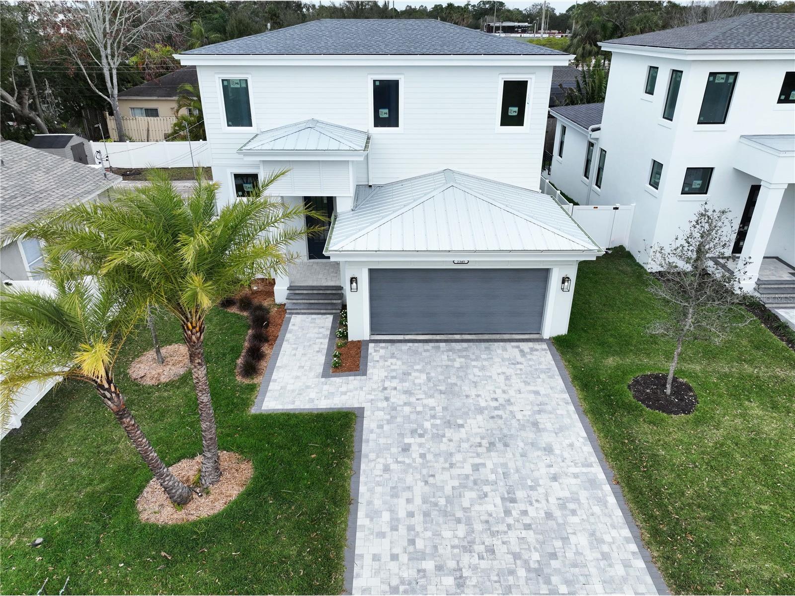 2345 Bahia Vista Street Sarasota FL 34239 A4672606 image2